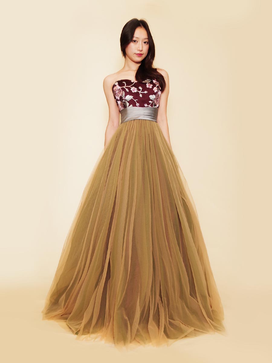 オレンジベージュスカート×ワインレッドフラワーバストデザインのボリュームロングドレス