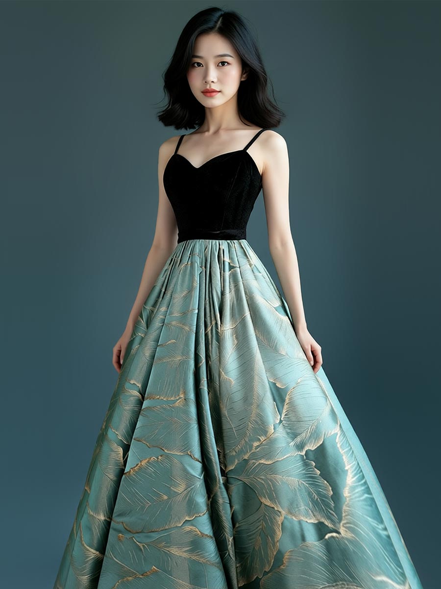 エメラルドブルーカラージャガード×ブラックベロアバストのボリュームステージドレス