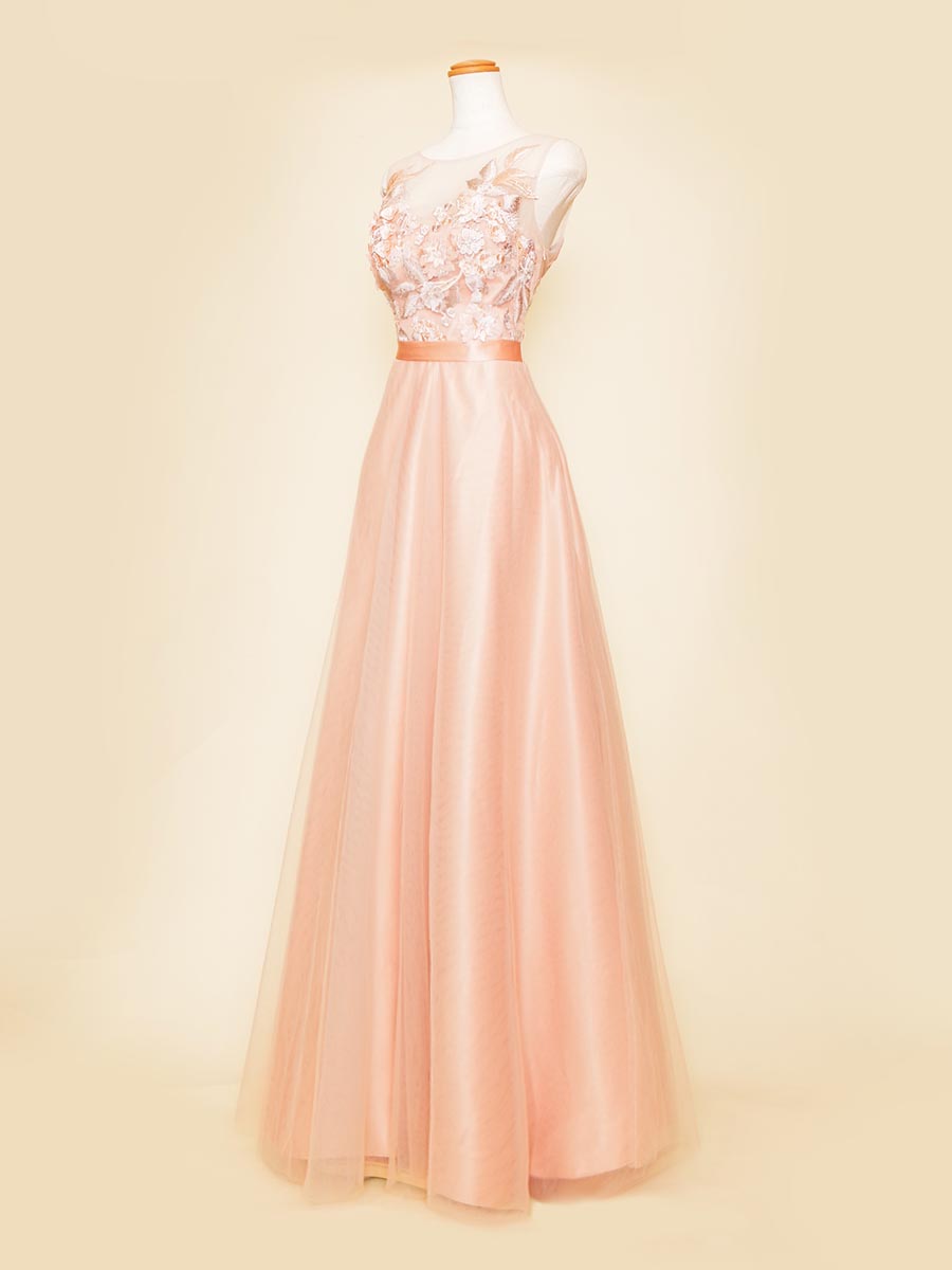 オレンジピンクカラーの温かみと可愛らしさを表現した肩袖演奏会ドレス