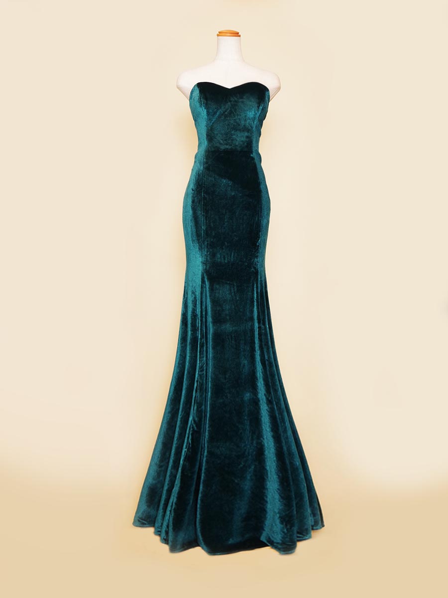 エメラルドブルーの深みのある涼しげな印象のベルベットマーメイドラインドレス