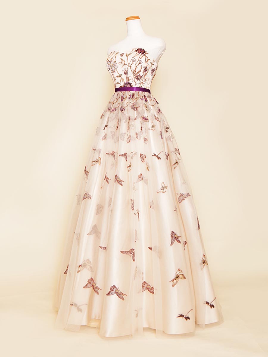 蝶々柄のグラーデーション刺繍がキュートなボリュームベルラインのパープル×ベージュカラーの演奏会ドレス