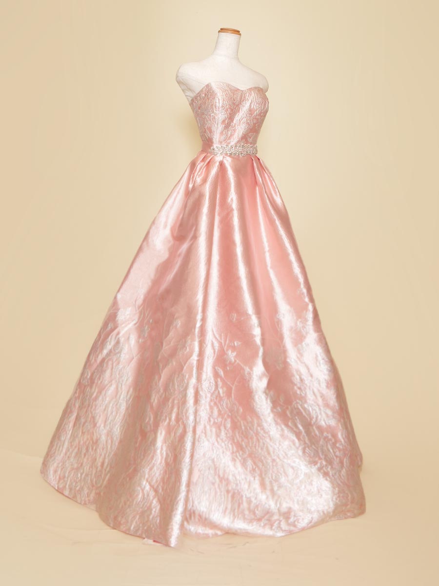 キャンディーピンクカラーの可愛らしい雰囲気満点のグラデーションデザインジャガードの花柄ボリュームドレス
