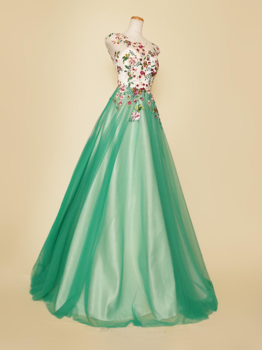 ガーデンフラワーデザインのミントグリーンカラーの肩袖デザインAラインドレス