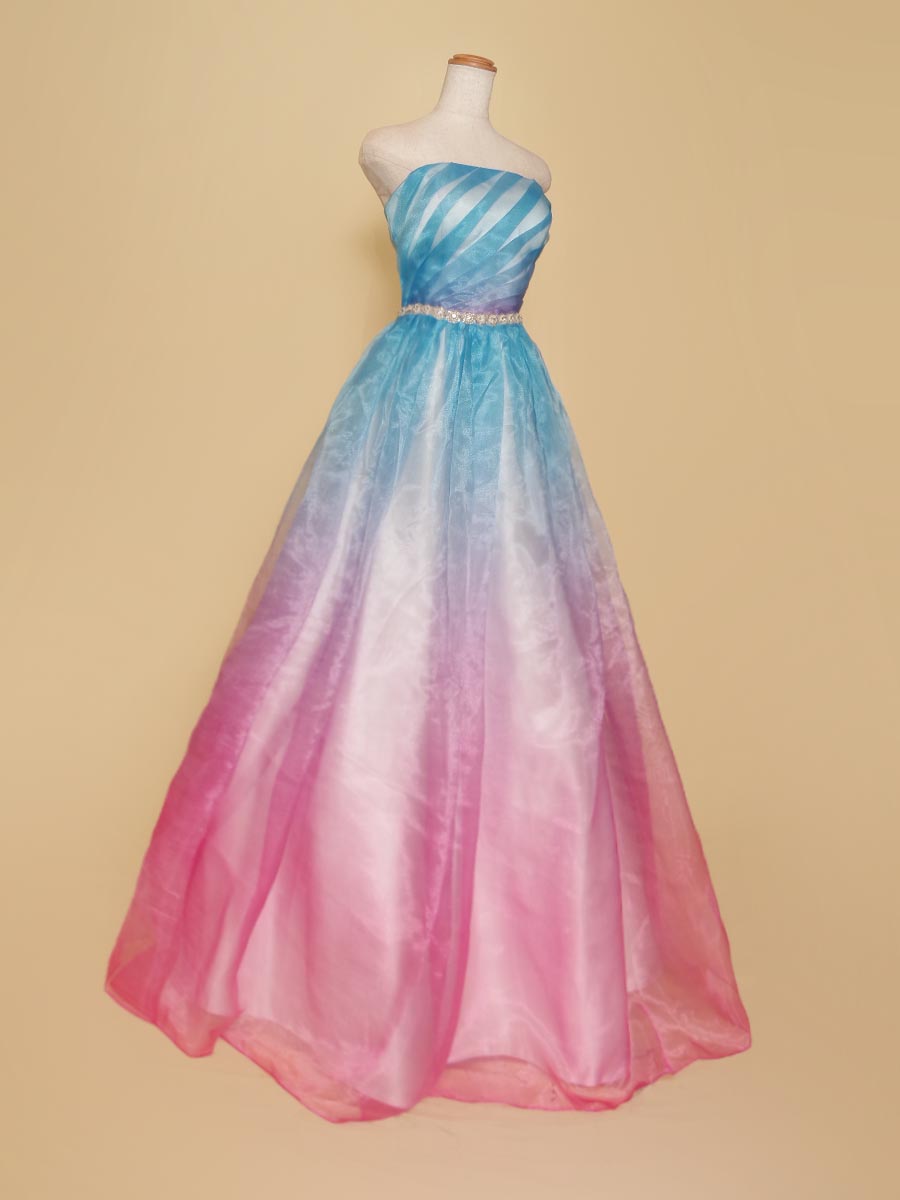 レインボーグラデーションカラーのAラインステージロングドレス