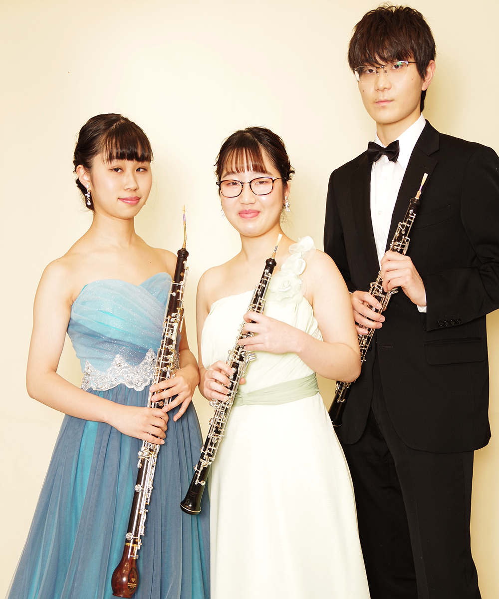 クラリネット・オーボエ奏者の三名の音楽家のお客様のプロフィール写真撮影