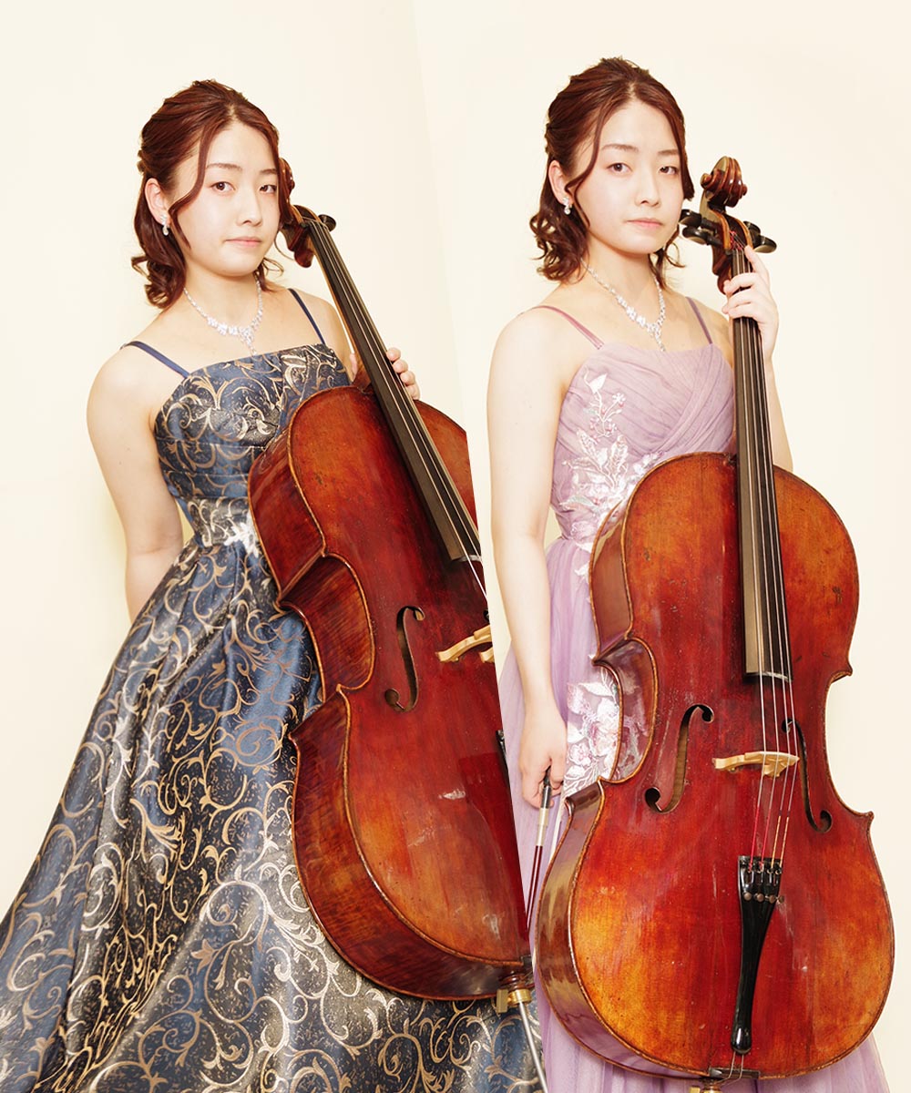 衣装チェンジサービスで二着のドレスで撮影されたチェロ奏者のお客様のプロフィール写真